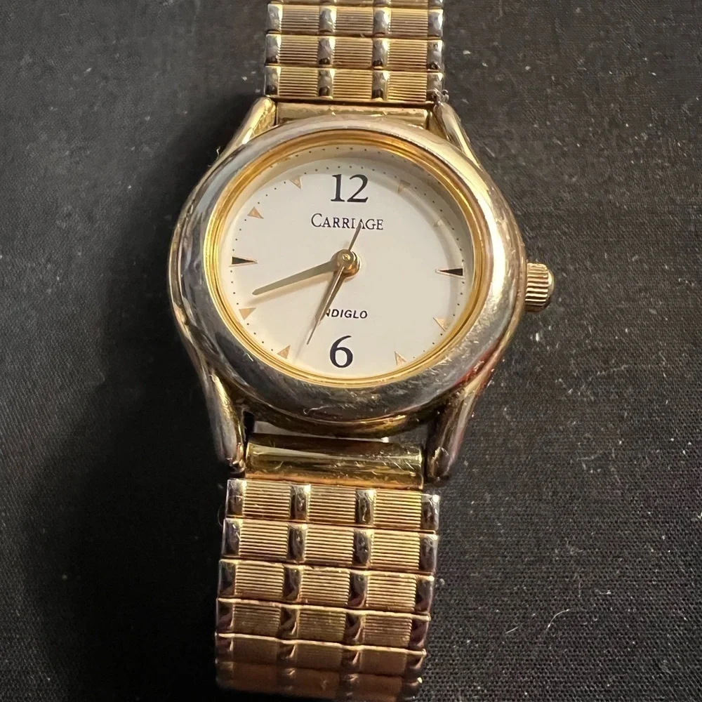 Vintage Carriage by Timex Indiglo Goldtone Expansion Band Women’s Watch